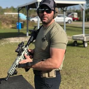 Meet your Posher, Max